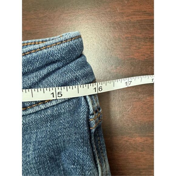 Old Navy Rockstar Mid-Rise Denim Jeans Size 12 - Picture 8 of 9